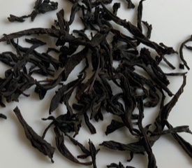 black tea leaves